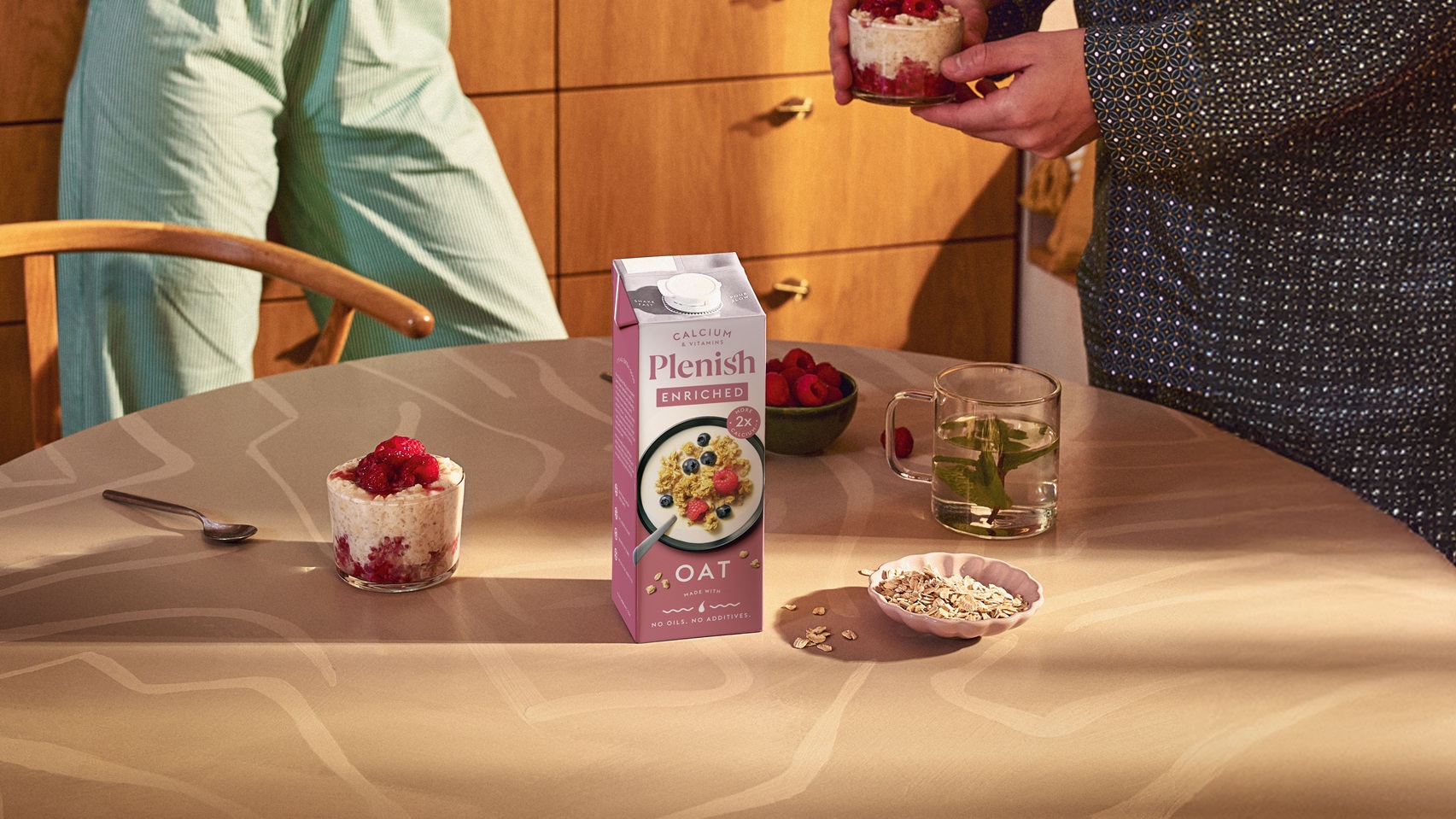 Plenish unveils the UK’s only clean-label fortified oat m*lk with no oils and additives, and rolls out a new creamy recipe